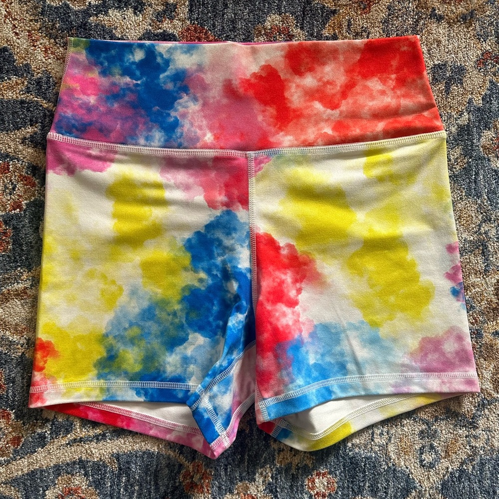 Fleo true high tie dye shorts 4” inseam size large